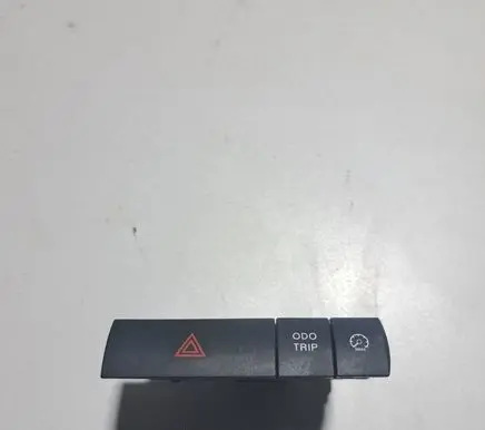 Toyota Prius (XW20) Hazard light switch 758706