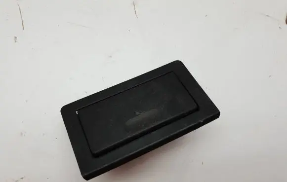 BMW 3 E36 Ashtray (rear) 8144797