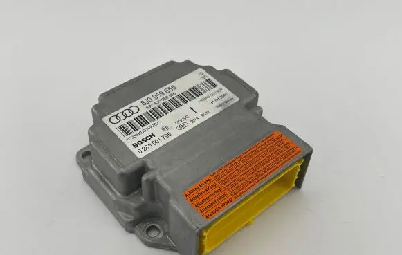 Audi TT TTS Mk2 Airbag control unit/module 8J0959655 0285001795