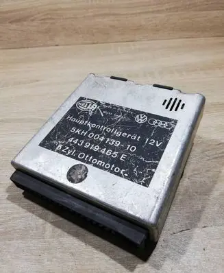 Audi 100 200 5000 C3 Other control units/modules 443919465E 5KH00413910
