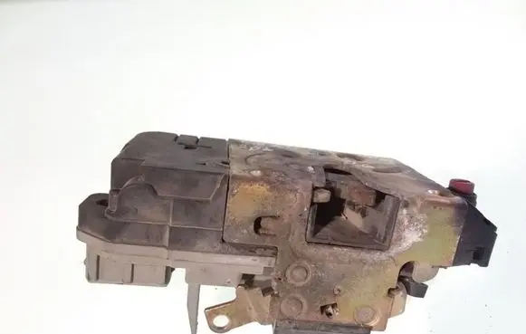 Peugeot 206 Rear door lock