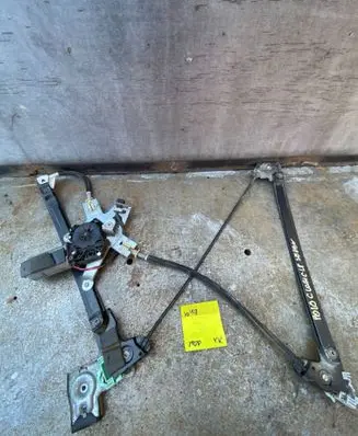 Volkswagen Polo IV 9N3 Front door window regulator with motor 