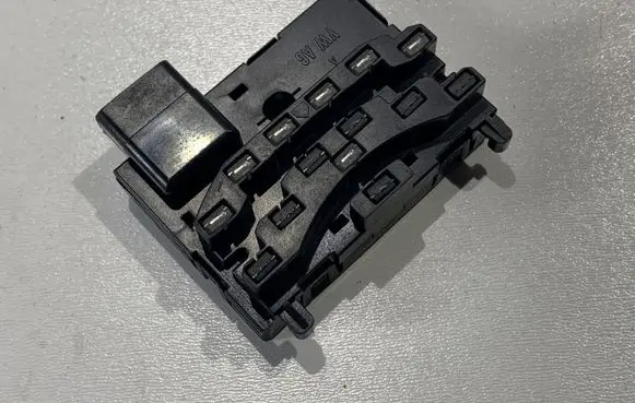 Volkswagen Golf Plus Steering angle sensor 1K0959654