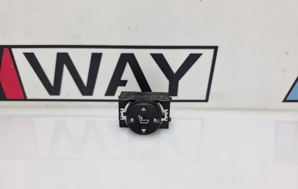 BMW 5 E60 E61 Seat control switch 8360877