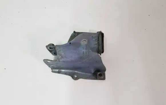 Audi A5 8T 8F Engine mounting bracket 8K0399059A