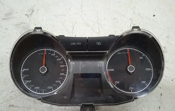Seat Ibiza IV (6J,6P) Speedometer (instrument cluster) A2C53332250