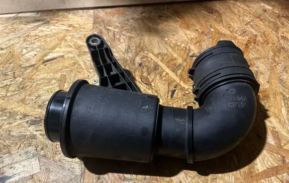 Land Rover Range Rover Velar Intercooler hose/pipe 0115165B 4013334A 0613877B