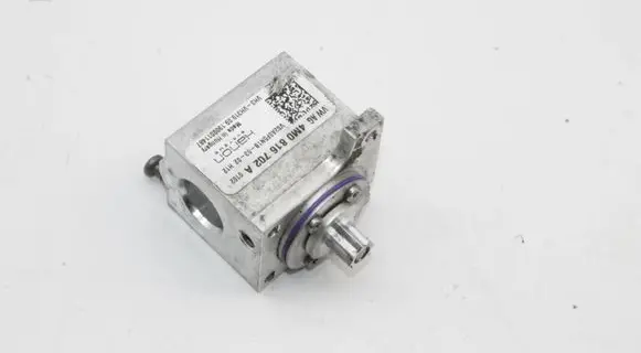 Audi e-tron Air conditioning (A/C) expansion valve 4M0816702A