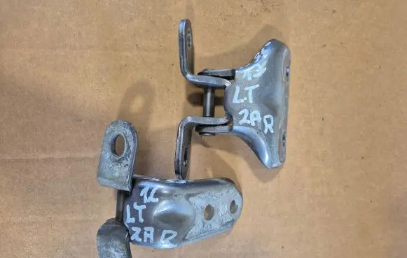 Hyundai ix35 Rear door hinge set 