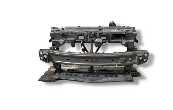 Mazda 3 II Radiator support slam panel