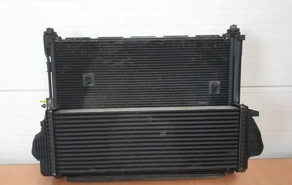 Jeep Cherokee Electric radiator cooling fan 52014787AC 28052 T787AC28050721