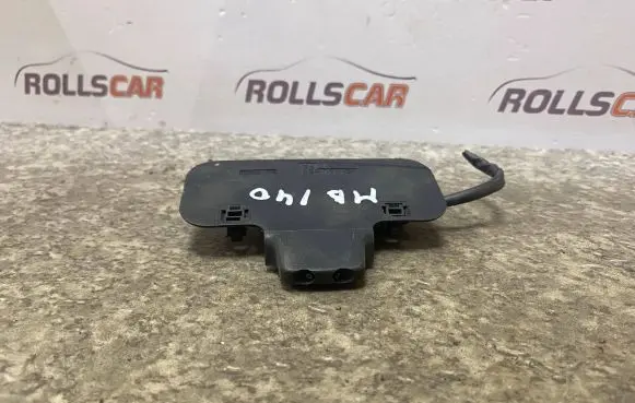 Mercedes-Benz S W140 Windshield washer spray nozzle 140860PA