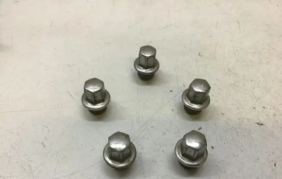 Dodge Grand Caravan Nuts/bolts 