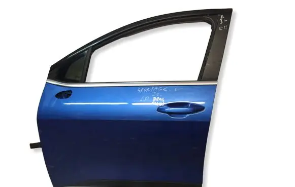 KIA Sportage Front door 