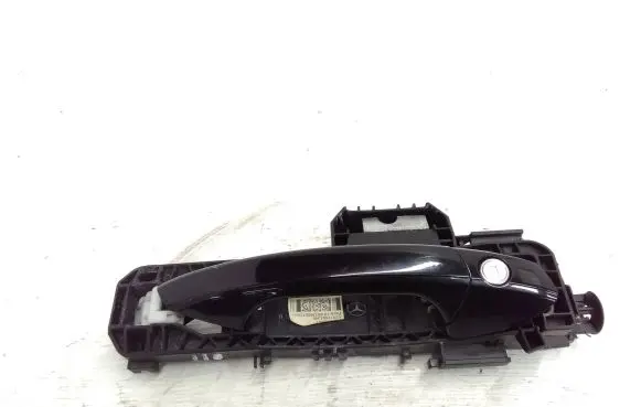 Mercedes-Benz E A207 Front door exterior handle A2077604340 A2047602234