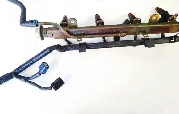 Honda CR-V Fuel main line pipe