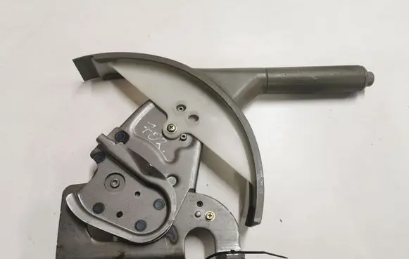 Mazda 5 Handbrake/parking brake lever assembly