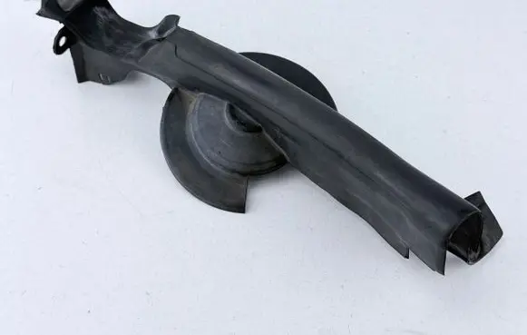 BMW 1 F20 F21 Engine compartment rubber 7307863