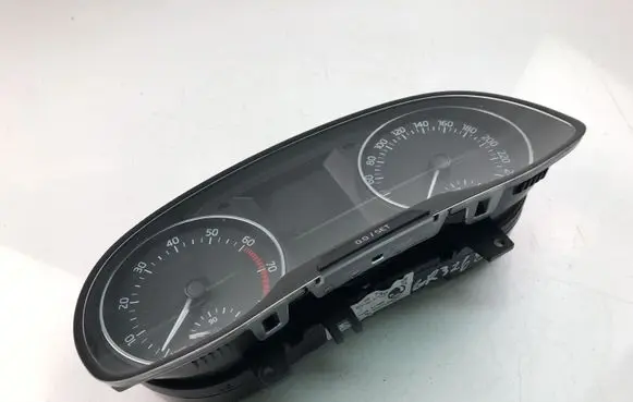 Skoda Fabia Mk3 (NJ) Speedometer (instrument cluster) 6V0920740