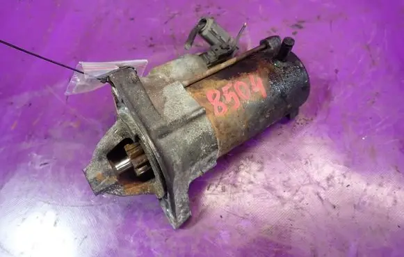 Toyota Yaris Verso Starter motor 