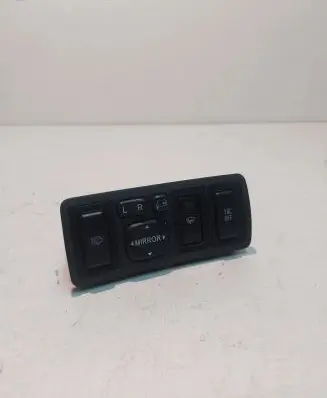 Toyota Avensis T250 A set of switches 183575