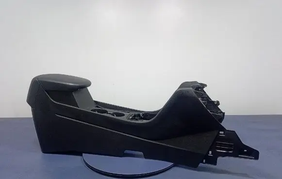 KIA Sportage Center console 84680R2450