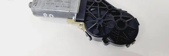Volkswagen PASSAT B6 Seat adjustment motor 0390203225