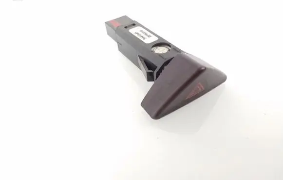 Volvo V70 Hazard light switch 9441045