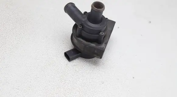 Audi A4 S4 B8 8K Electric auxiliary coolant/water pump 06H965561
