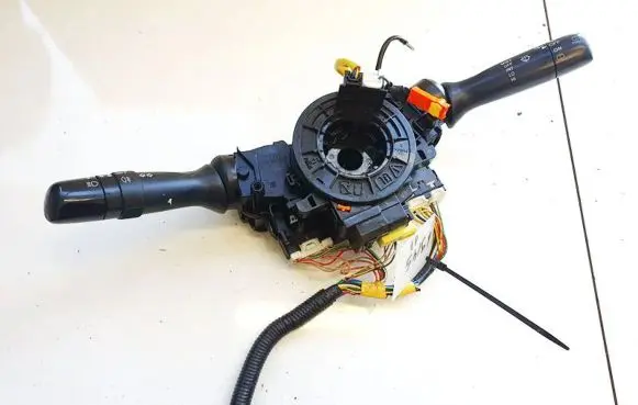 Citroen C1 Wiper turn signal indicator stalk/switch 17f001