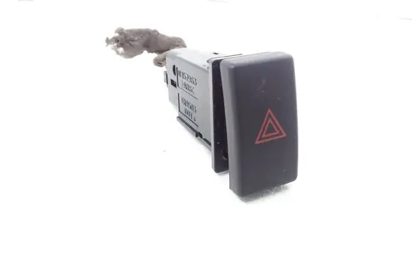 Toyota Avensis T250 Hazard light switch 157963 TR9503