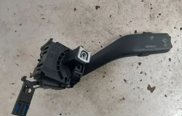 Skoda Octavia Mk2 (1Z) Wiper control stalk 1K0953519A 01203506 20550651082229
