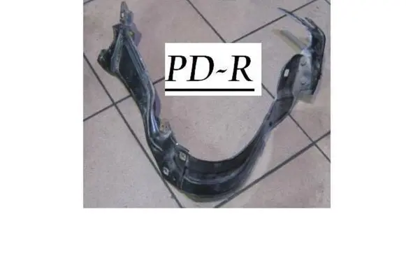Mercedes-Benz C W203 Top upper radiator support slam panel 5621282