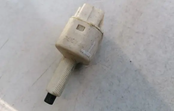 Toyota Corolla Verso AR10 Brake pedal sensor switch