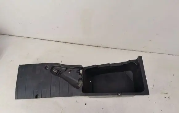 BMW X6M F86 Glove box 7314710