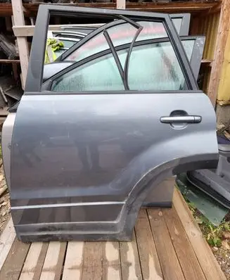 Suzuki Grand Vitara II Rear door NOCODE