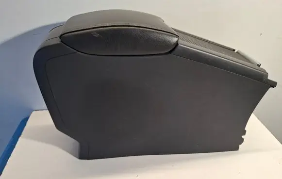 Volvo V60 Armrest 30755732 30755596 1534546
