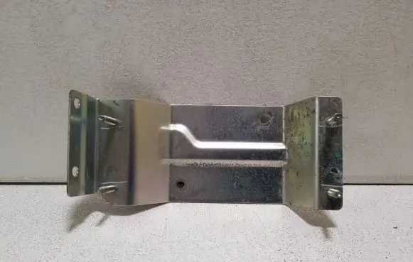 Nissan Navara D23 Engine control unit holder 