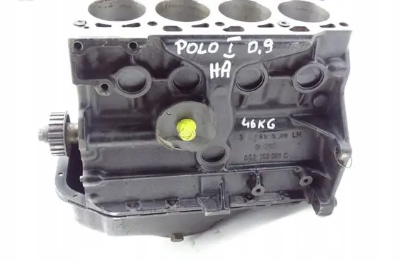 Volkswagen Polo I 86 Engine block 052103021C