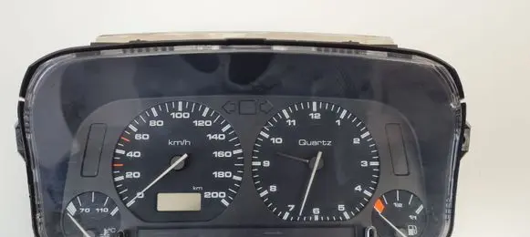 Volkswagen Caddy Speedometer (instrument cluster) 87001323 88311235