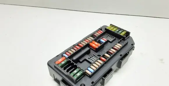 BMW 1 F20 F21 Fuse module 9224879 61149224879
