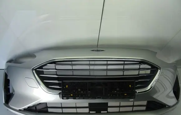 Ford Focus Front bumper 4FXXXXXXXX0