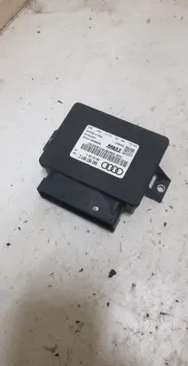 Audi A4 S4 B8 8K Hand brake control module 8K0907801C