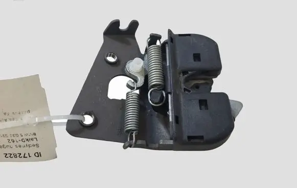 BMW 5 G30 G31 G38 Seat back rest lock catch 7112863 711286311