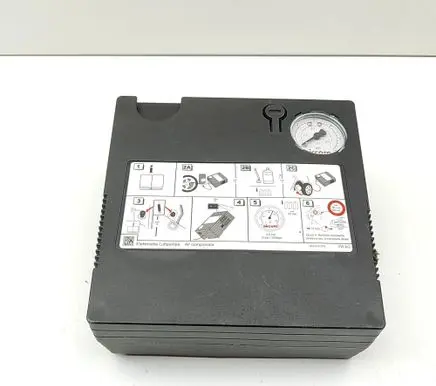 Audi Q7 4M Tire air pump compressor 4L0012615