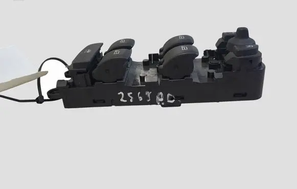 Volvo V40 Electric window control switch 31376495
