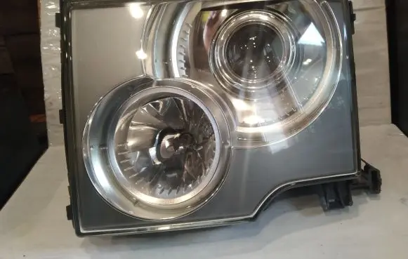 Land Rover Range Rover L322 Headlight/headlamp 0301185671