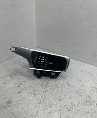 Audi A7 S7 4G Dashboard side air vent grill/cover trim 4G1820901 9025700