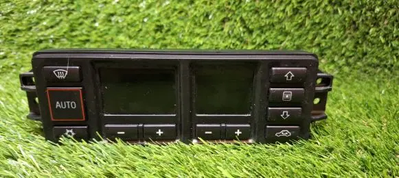 Audi A3 S3 8L Climate control unit 8L0820043M 5HB00760810