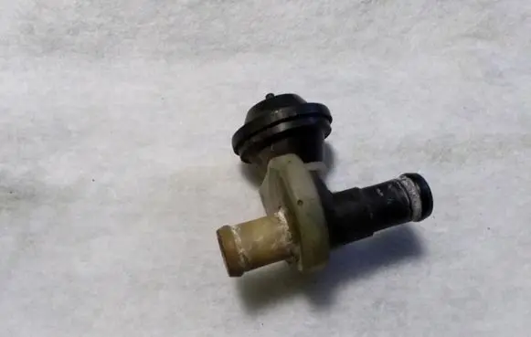 Audi A6 S6 C5 4B Coolant heater control valve 4A0819809